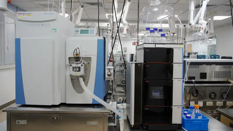 thermo scientific Q Exactive HF-X(DAD) Vanquish Flex High Resolution Liquid Mass Spectrometry