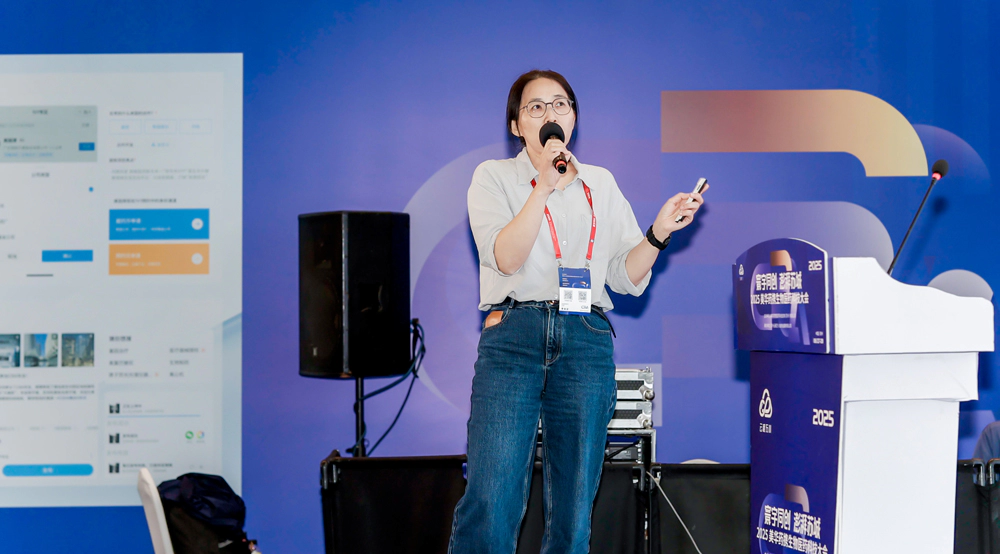 Dr. Yongmei Xu, Head of Medicilon Peptide Platform