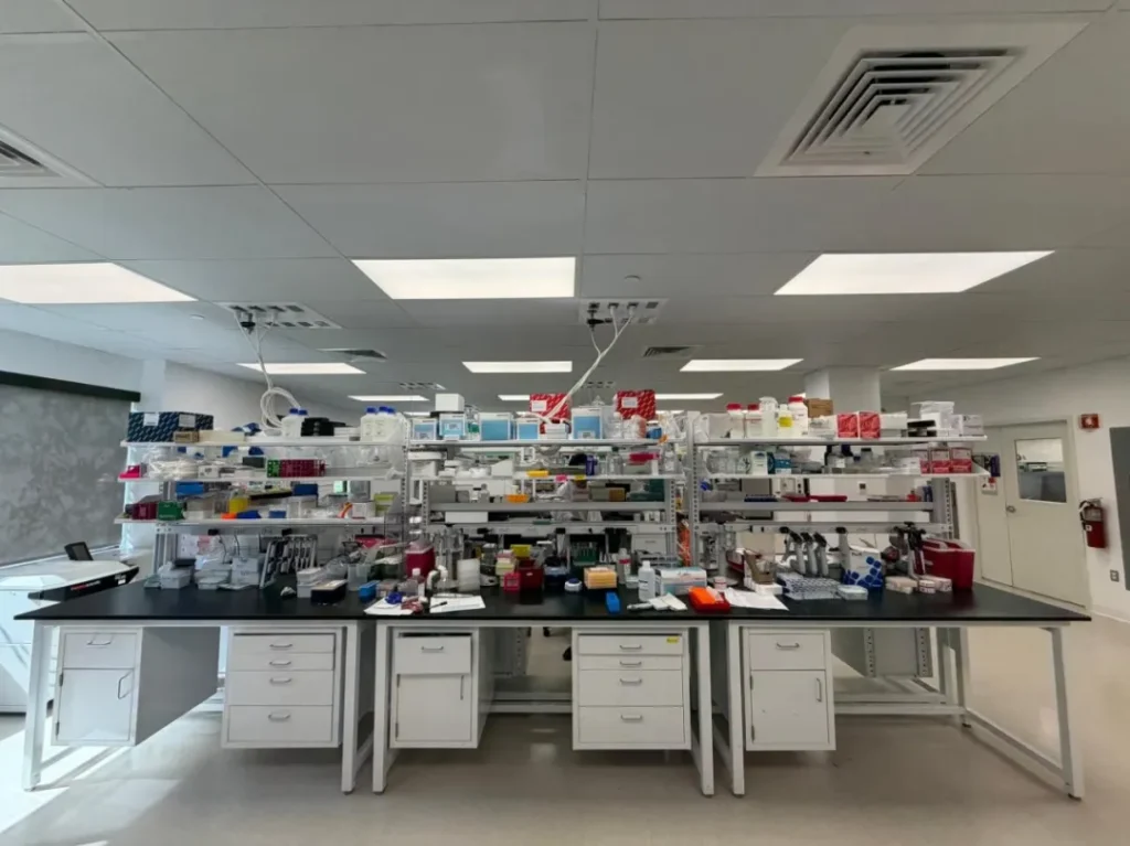 Medicilon Boston Research Center’s Laboratories